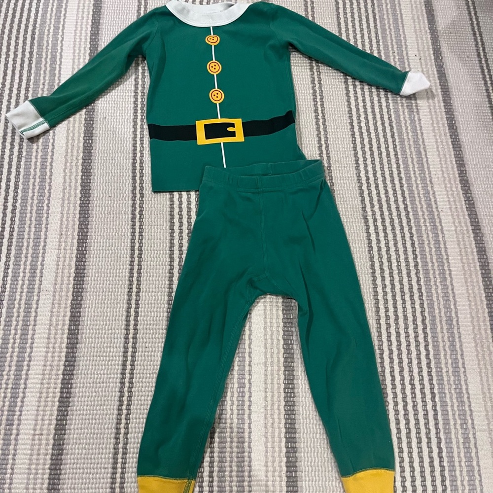 Hanna Andersson elf pajamas size 3T EUC